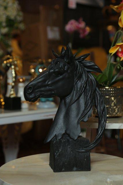 Wildwood Faux Wood Horse Head Statue Black color side view