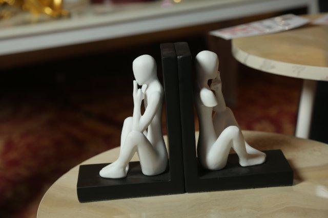 Silent Mannequins Bookend