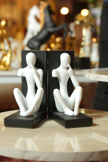 Silent Mannequins Bookend